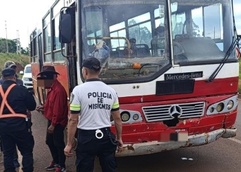 Detectan un colectivo con trabajadores rurales y VTV falsa en la ruta 14