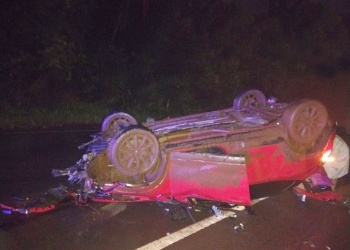 Volcó un auto en la ruta 12 en Mado y dos mujeres resultaron heridas