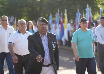 Entre la fe y la memoria, Apóstoles vivió una jornada cargada de emoción por Malvinas y Semana Santa