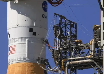 Histórico: despegó Artemis II, la primera misión tripulada de la NASA que orbitará la Luna luego de más de 50 años