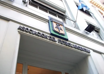 Allanan al menos 10 clubes en la causa contra la AFA y Sur Finanzas