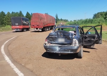 Choque entre un camión y un auto dejó varios heridos sobre la ruta 14 en Alem