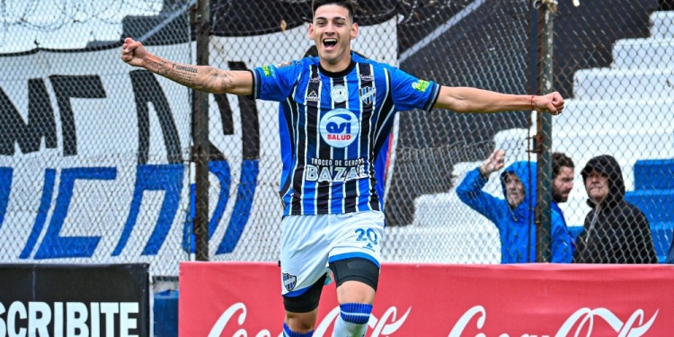ANDA DERECHO. Mateo Benegas viene de festejar ante Deportivo Morón.