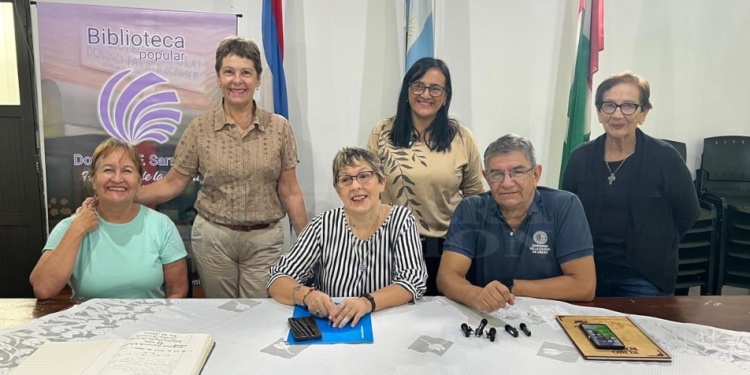 “80 AÑOS HACIENDO DE LA LECTURA UN ENCUENTRO”. Rumbo a sus ocho décadas de historia y legado, la Biblioteca Popular Sarmiento de Oberá organiza una serie de actividades artísticas, culturales y educativas abiertas a toda la comunidad./  Foto C. Olivera Schuster