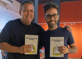 Preocupa el impacto de la tecnología en los jóvenes: “La soledad adolescente es abrumadora”