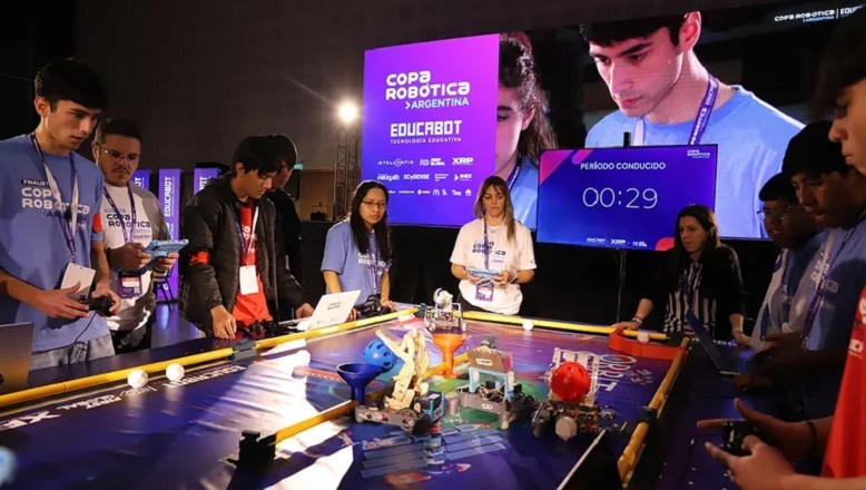 Copa Robótica: “Se pueden inscribir alumnos y profesores que no sepan nada de tecnología”