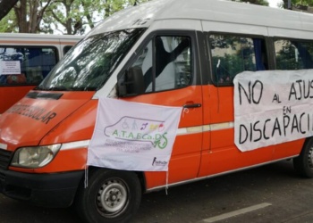 Crisis en el transporte para personas con discapacidad: “Nos endeudamos para seguir funcionando”