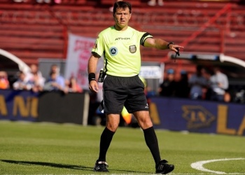 ¿Quién es Héctor Paletta, el polémico árbitro del VAR en el River- Boca?