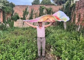 El artista misionero Santiago Krause inaugura la muestra Trapitos al Sol