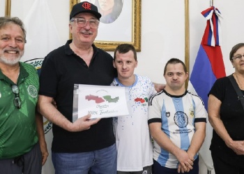 Los hermanos Kletke, referentes del judo inclusivo misionero, fueron recibidos por el Gobernador
