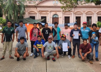 Caciques firmaron un acuerdo con el Gobierno provincial