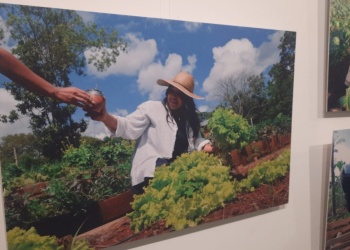 La muestra fotográfica “Mujer Rural Misionera” llegó al Congreso de la Nación