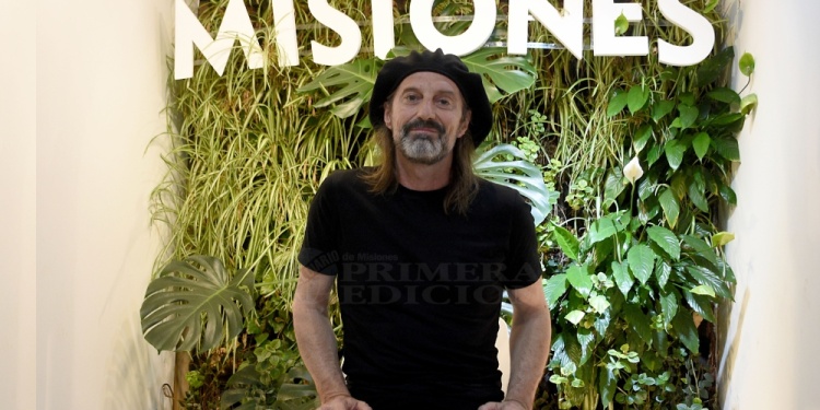 MÚSICA, HISTORIA Y FE. Chango Spasiuk será parte de la tradicional Misa de Semana Santa que se realizará hoy, en San Ignacio.