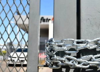 Por qué el cierre de Fate y las PyME reduce salarios y servicios a los misioneros