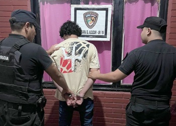Detuvieron a un joven por disturbios y agresión en una rotisería de El Alcázar