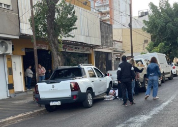 Conocido bicicletero fue atropellado frente a su negocio en Posadas
