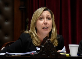 Una dirigente de la Izquierda encabeza el ranking de imagen positiva, varios puestos por encima de Milei