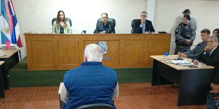 RELATO. El padre de “Polaquito” se quebró en varias ocasiones al recordar la problemática de consumo que padecía su hijo.