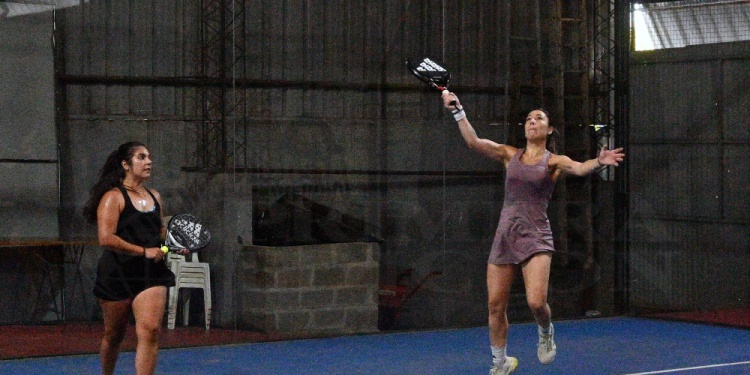 EN COMPETENCIA. Las duplas quieren su lugar en el Argentino de Libres.