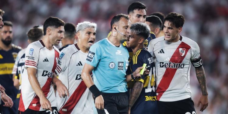 River vs Boca
Foto: FOTOBAIRES
Fecha 15 Torneo Apertura Liga Profesional.