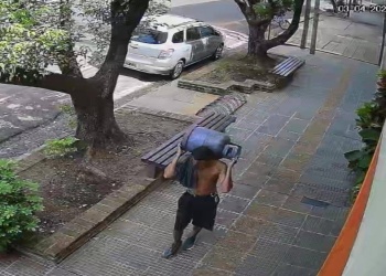 El “roba garrafas” no pasó desapercibido: lo filmaron y terminó preso