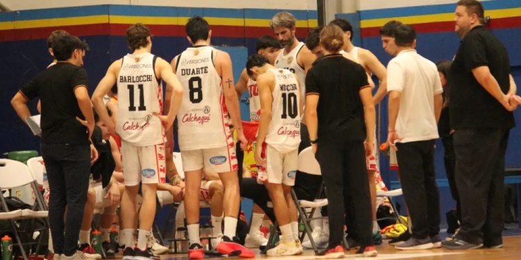 POR UNA VICTORIA. Tokio no quiere dejar más puntos en el camino./ Prensa Tokio