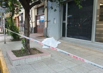 Murió un hombre tras descompensarse en pleno centro de Posadas