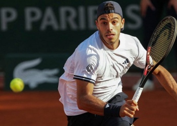 Día perfecto para los argentinos en Roland Garros: ganaron Cerúndolo, Navone y Ugo Carabelli