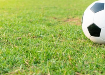 Clausuraron una cancha en Capioví tras una pelea entre espectadores