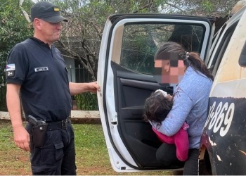 La policía asistió a menores, en dos casos distintos, en Santa Ana e Hipólito Irigoyen