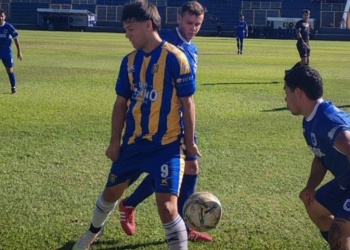 La Cantera se lo dio vuelta a Mitre y es líder de la Súper Liga