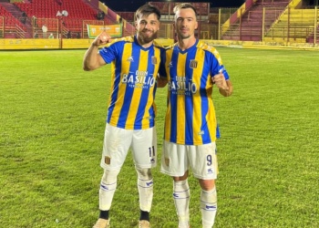 Mitre cerró la fecha en el tercer escalón
