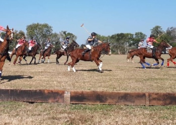 El polo vuelve a ser protagonista en el NEA con la Copa 25 de Mayo