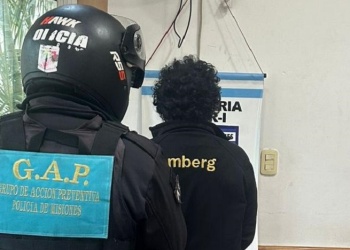 Posadas: rompió el vidrio de una camioneta y terminó detenido