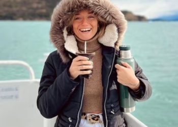 Murió una joven argentina en Australia tras el vuelco de un micro turístico