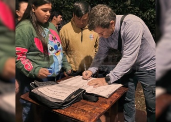 Vecinos del barrio Schwelm dieron otro paso hacia la regularización de tierras
