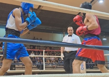 Una noche para ver “piñas” en el ring del Club Huracán