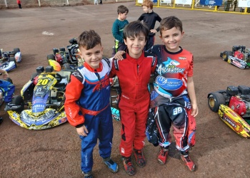Karting: Mattive se quedó con la pole y la Senior promete una definición electrizante en Oberá