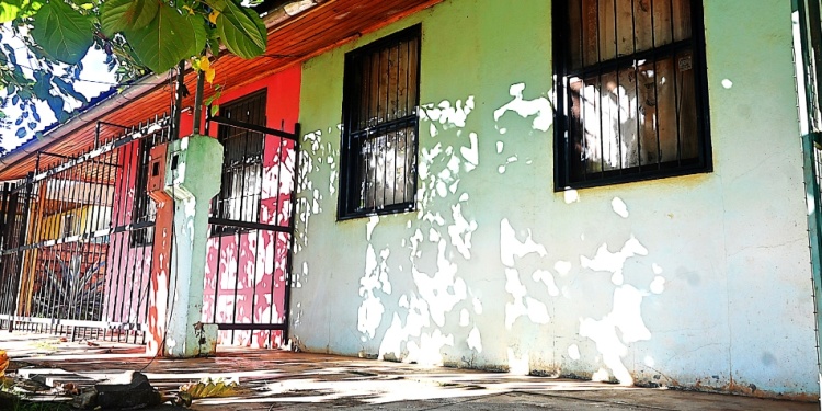 CREEN QUE FUE COINCIDENCIA. Ambos vecinos del barrio PAMI fueron hallados sin vida y con pocos minutos de diferencia.