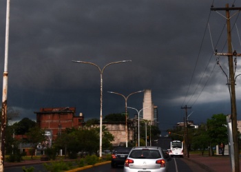 Hay alerta por tormentas fuertes en Misiones para este jueves: a qué hora
