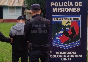 Detienen en Aurora a un hombre investigado por el robo de más de 250 mil pesos y 400 reales