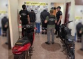Cruzaron desde Brasil con una moto robada y fueron detenidos en Misiones