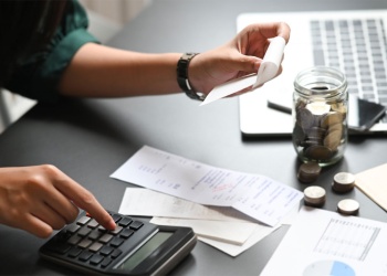 Consumo en el NEA: más crédito, AUH en alza y salarios atrasados