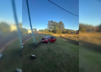 Un hombre de 82 años murió tras chocar contra un poste en Misiones