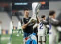 Tras ser campeón en la Europa League, el ‘Dibu’ Martínez encendió las alarmas en la Selección argentina