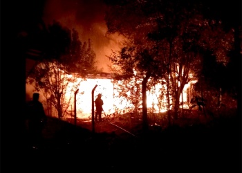 Un hombre sufrió intoxicación por monóxido tras incendiarse una vivienda en Eldorado