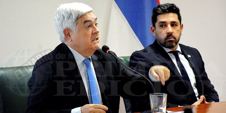 VOLCAR LA EXPERIENCIA. Miquelarena habló ante una sala llena de fiscales, jueces y secretarios de la Justicia provincial y Federal.