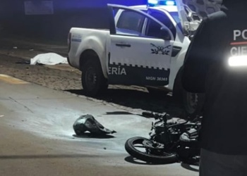 Choque fatal entre una moto y una camioneta de Gendarmería