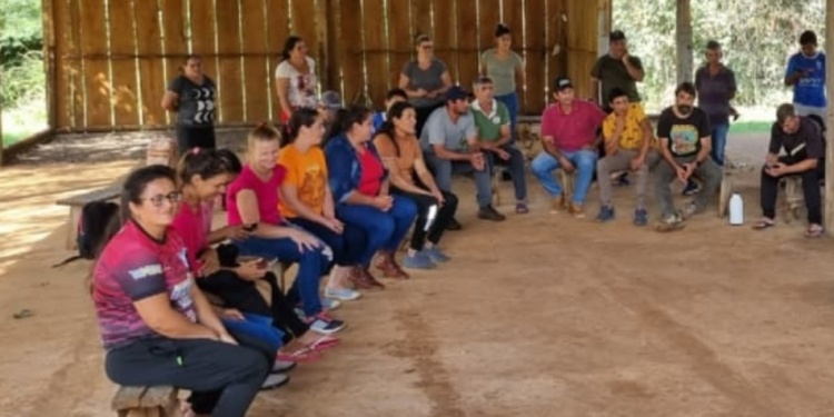 MOVILIZADOS. Ayer se reunieron con la nueva supervisora y esperan una resolución del conflicto.