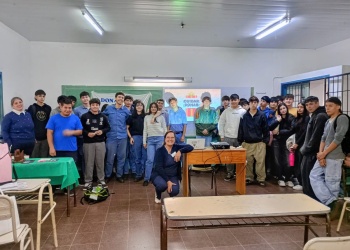 Mano a mano con los  técnicos del CUCAIMIS